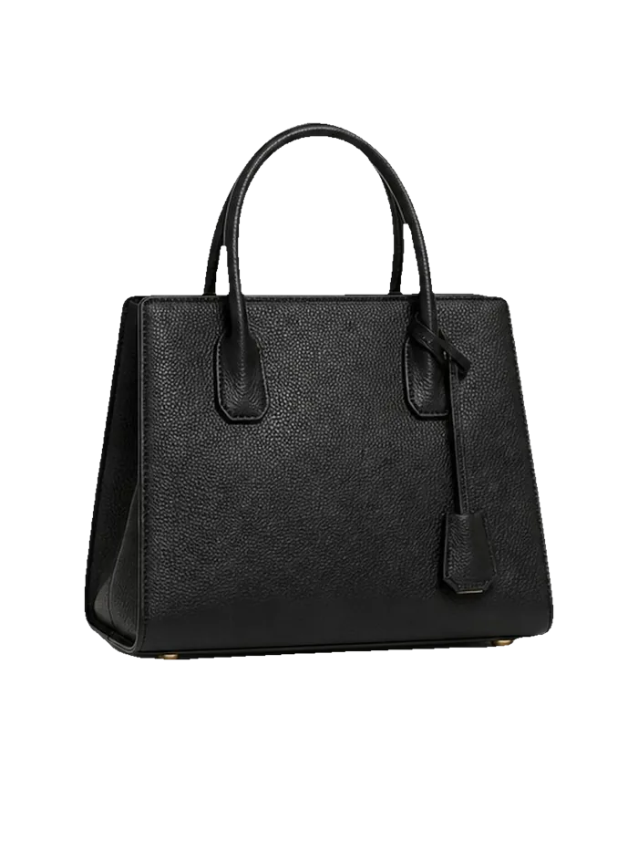 Pre-owned luxury handbags